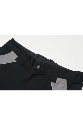 Pantalons et ceinture élastique en plaline dans le Bund.jpg